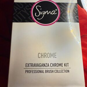Sigma Beauty Extravaganza Chrome Kit